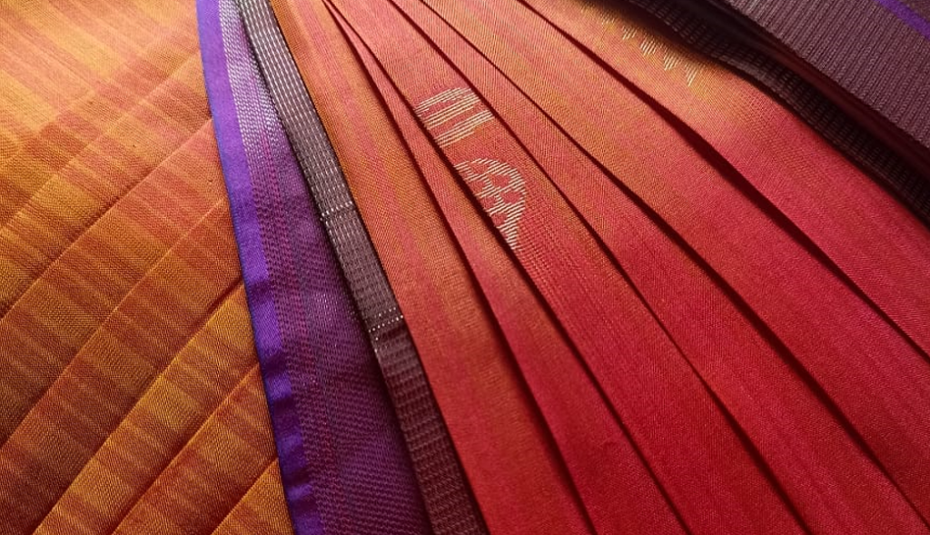 saree pleating and dropping